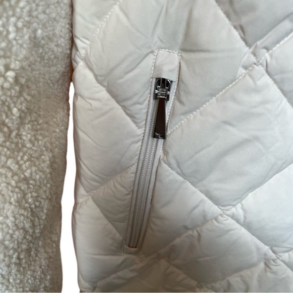 KOOLABURRA by UGG Quilted Mixed Media Sherpa Parka in Winter White Size M - Picture 5 of 8